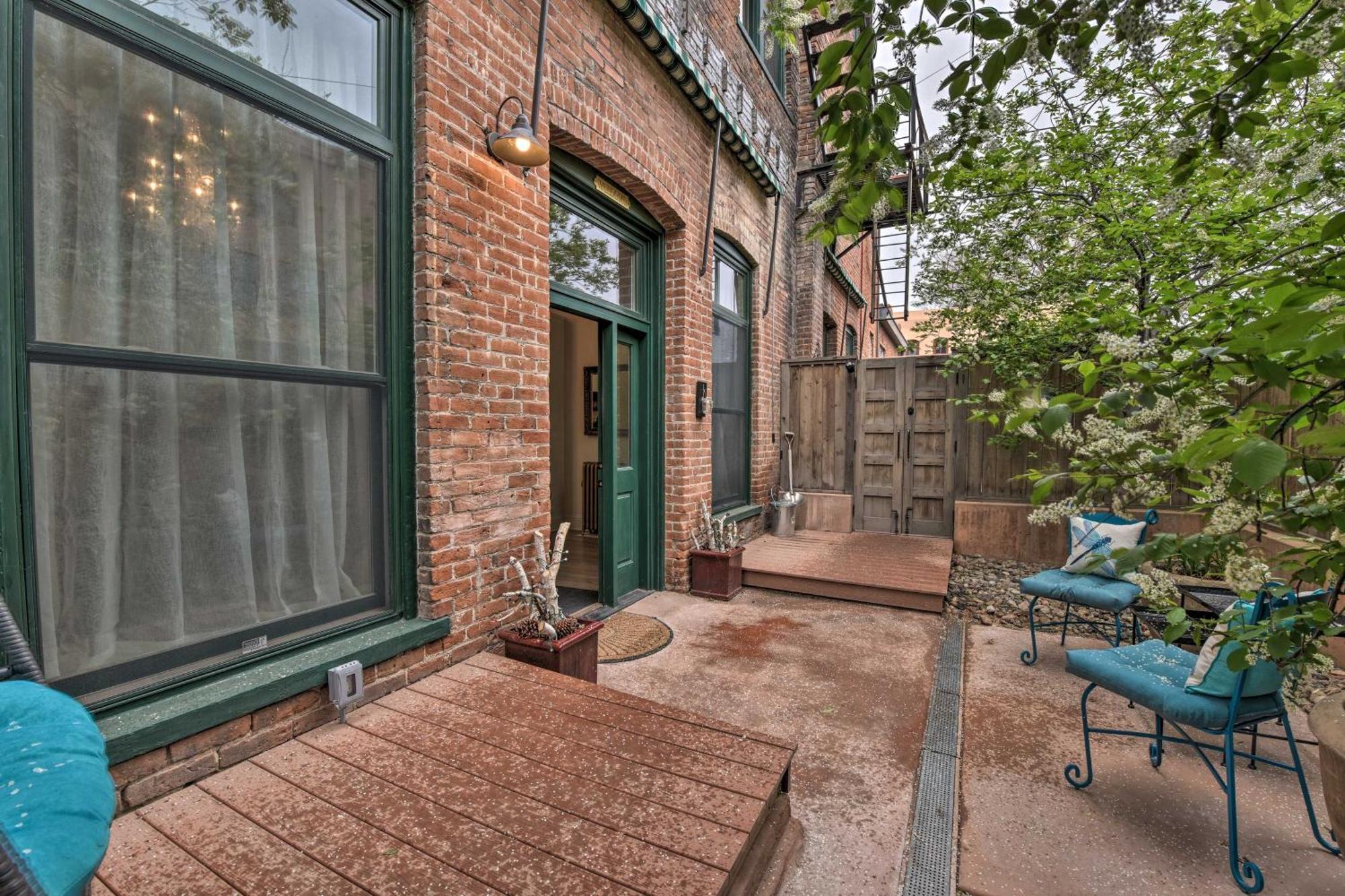 סאלידה Walk To Arkansas River Historic Palace Loft! מראה חיצוני תמונה